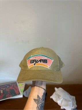 Vintage San Antonio Spurs hat